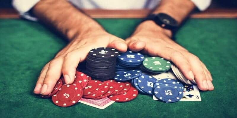 Cao thủ chia sẻ mẹo chơi Poker đánh là thắng trong mọi ván chơi